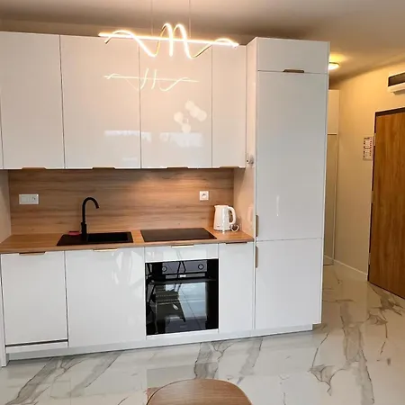 Fordon Gold 30 Z Ogrodkiem Apartman