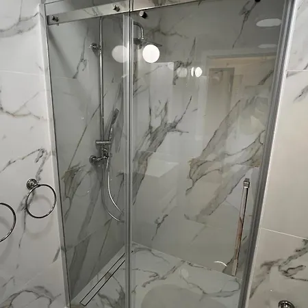 Apartman Fordon Gold 30 Z Ogrodkiem *